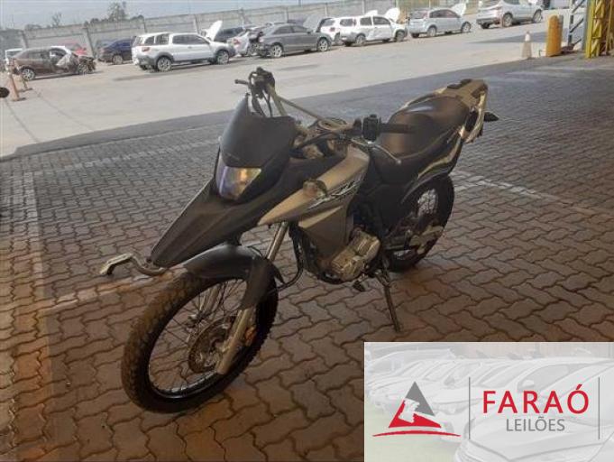 HONDA XRE 300 19/20