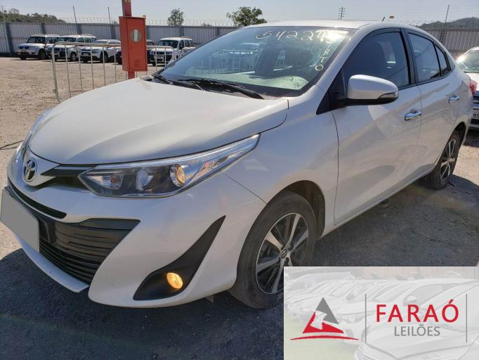 TOYOTA YARIS 19/19