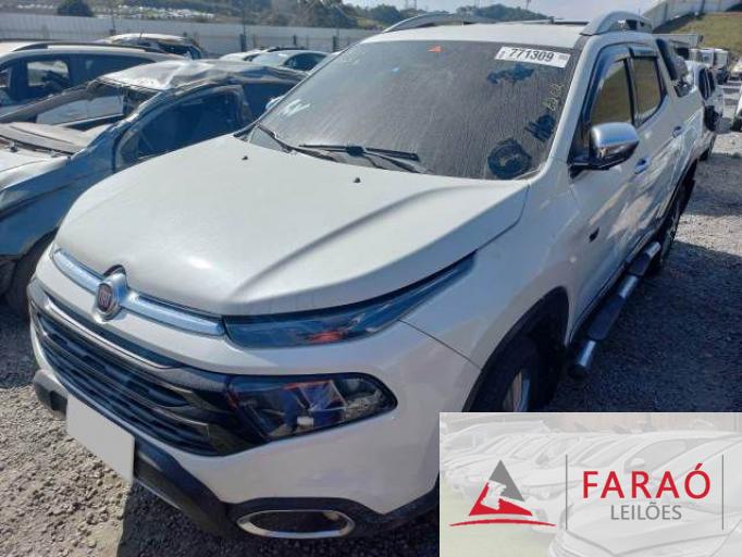 FIAT TORO 21/21 
