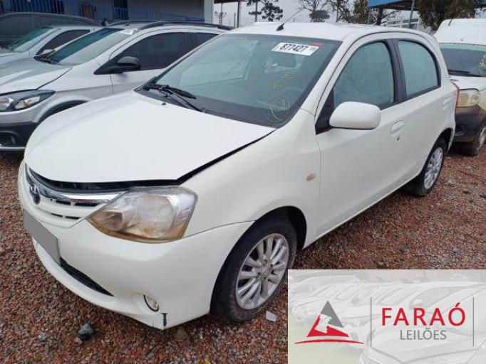TOYOTA ETIOS 13/13