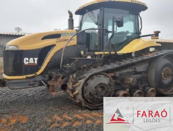 TRATOR CAT CHALLENGER MT 165B