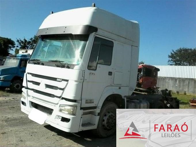 SINOTRUK HOWO 10/10