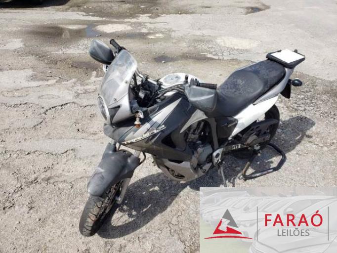 HONDA XL700V 14/14