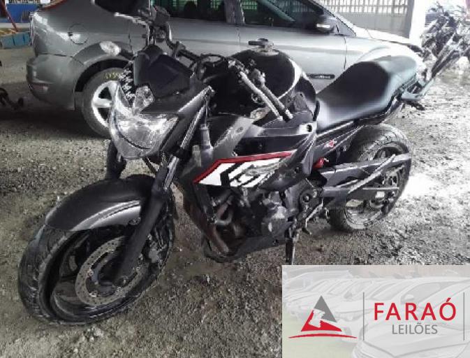 YAMAHA XJ6 13/13
