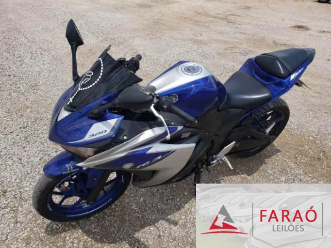 YAMAHA YZF R-3 15/16