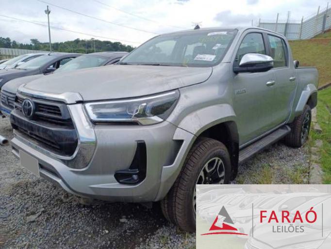 TOYOTA HILUX CD 23/24