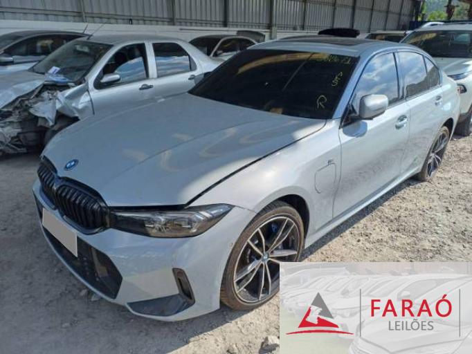 BMW SERIE 3 24/24