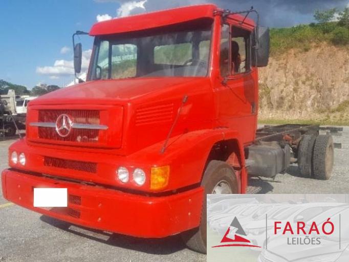 MERCEDES BENZ L-1318 08/09