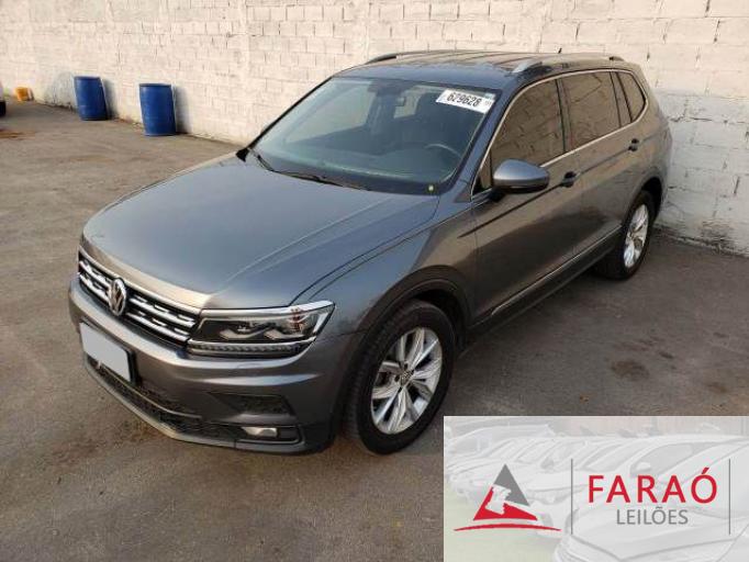 VOLKSWAGEN TIGUAN 18/18