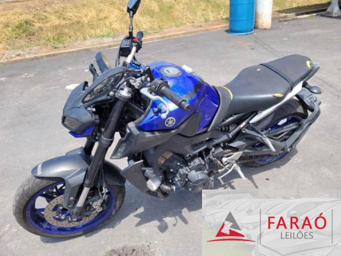 YAMAHA MT-09 20/20