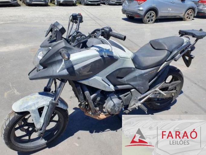 HONDA NC 750X 15/15