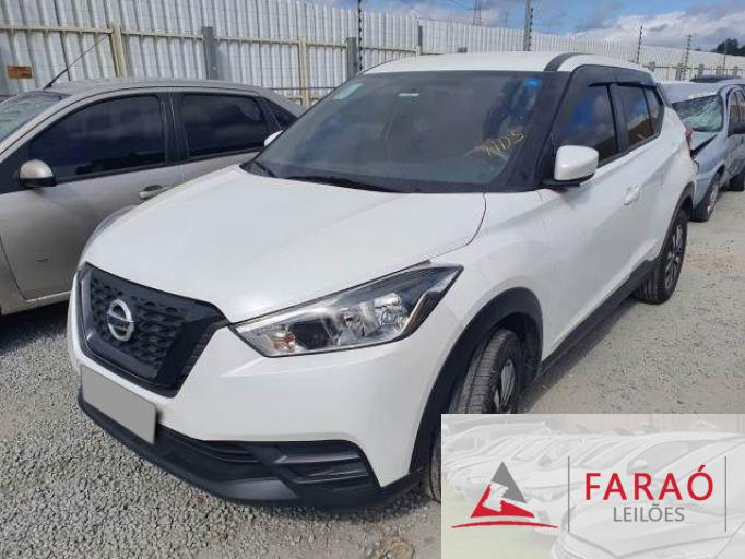 NISSAN KICKS 20/21