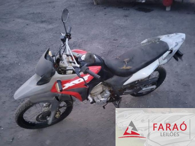 HONDA XRE 300 16/16